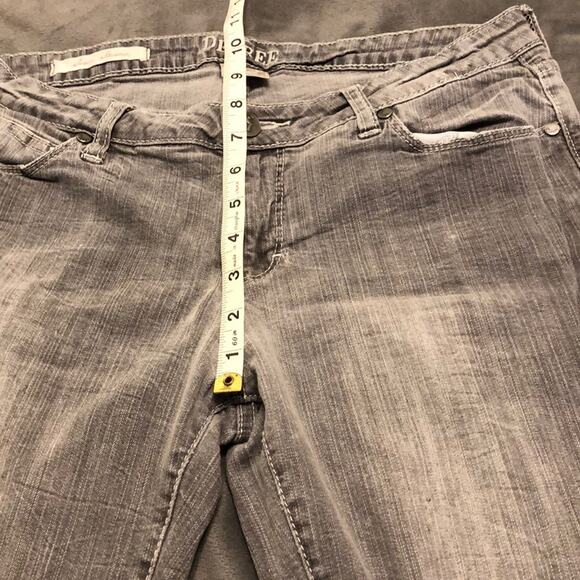Decree Gray Super Skinny Distressed Denim Jeans Juniors Size 13 Comfy Grunge - Picture 7 of 8
